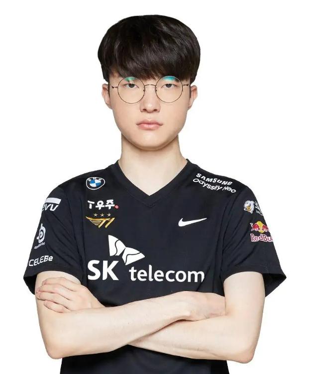 NAVI将面对 Astralis ，FaZe将与 Mouz 在IEM Chengdu 2025小组赛中相遇